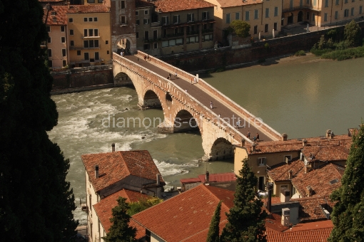 Verona - Ponte Pietra / Verona - Ponte Pietra / Verona - Ponte Pietra